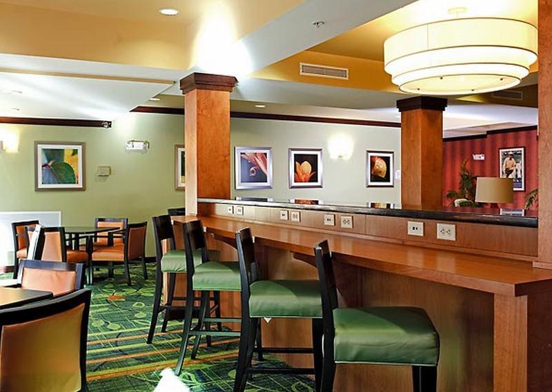 Fairfield Inn & Suites Columbia Northeast Bagian luar foto